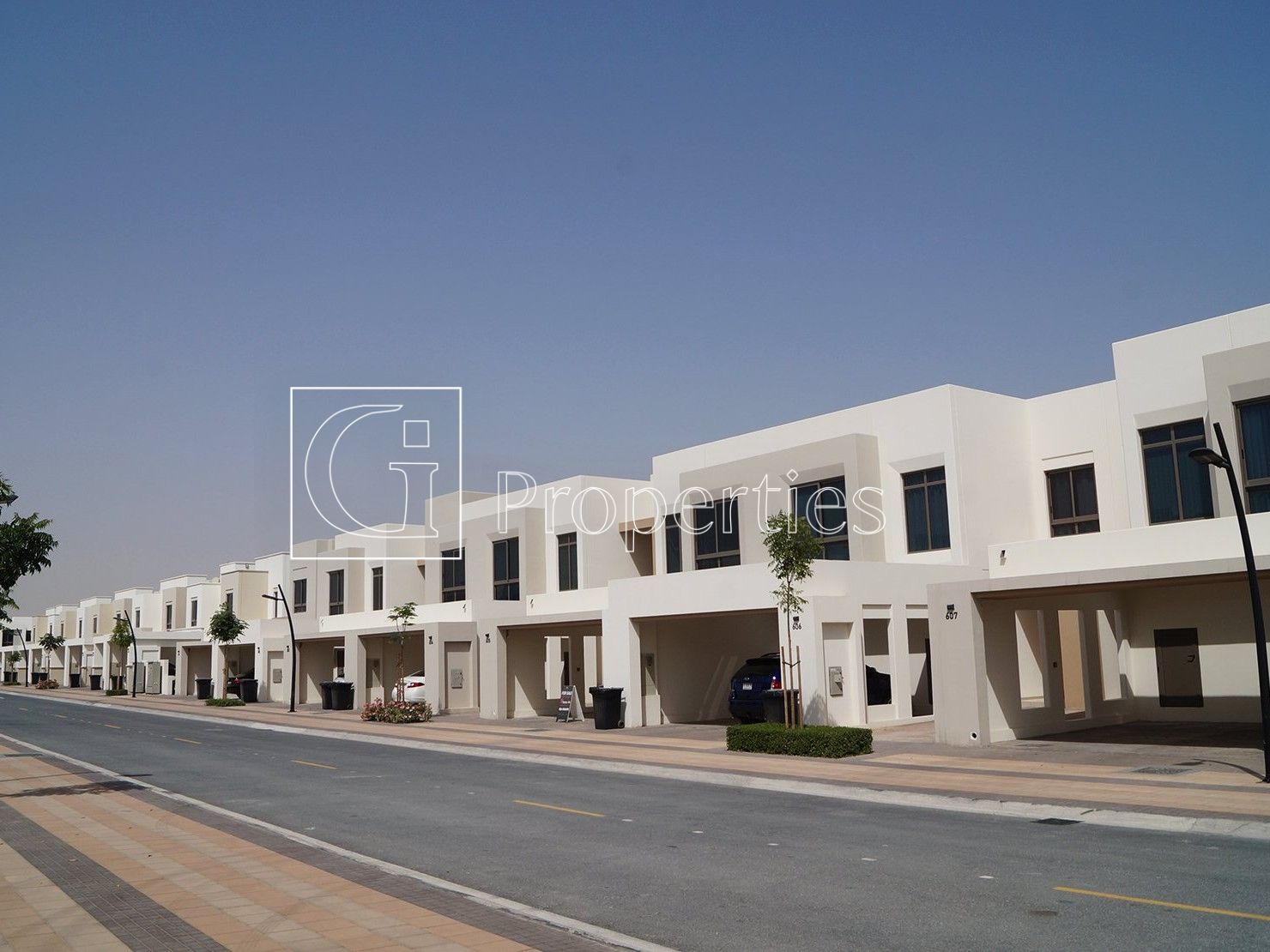 Exclusive Single Row | Special Location | Spacious - 2