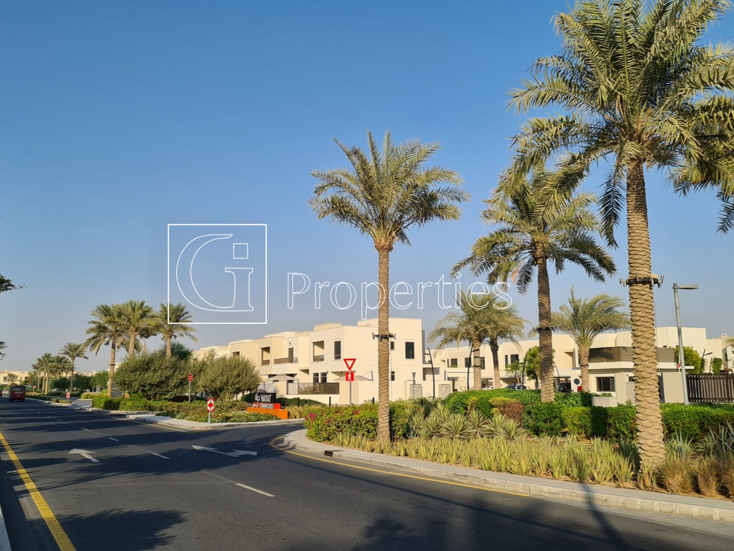 Exclusive Single Row | Special Location | Spacious - 10