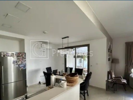 Exclusive Single Row | Special Location | Spacious - 11