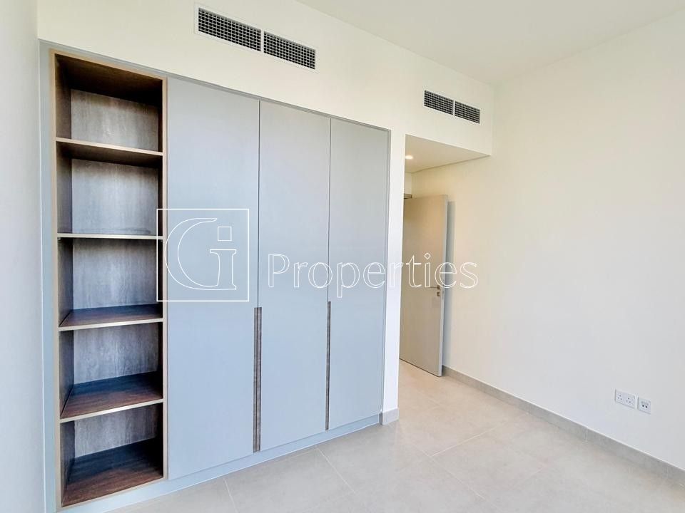 Ready to Move | Brand New | Prime Location - 6