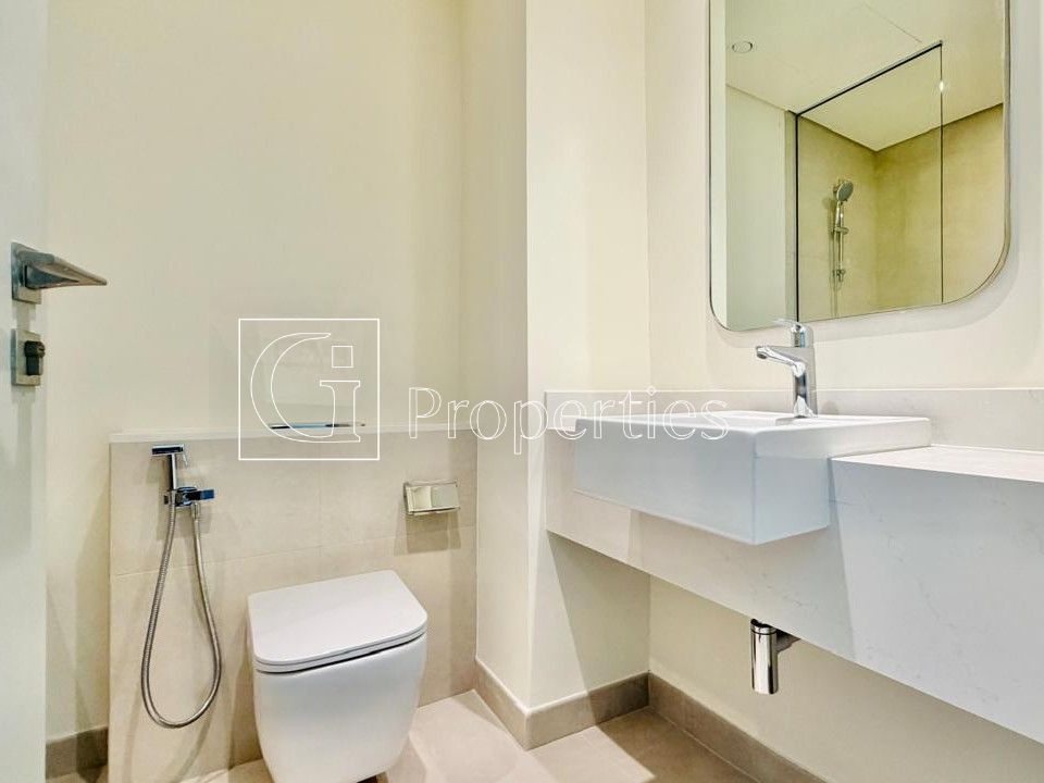 Ready to Move | Brand New | Prime Location - 8