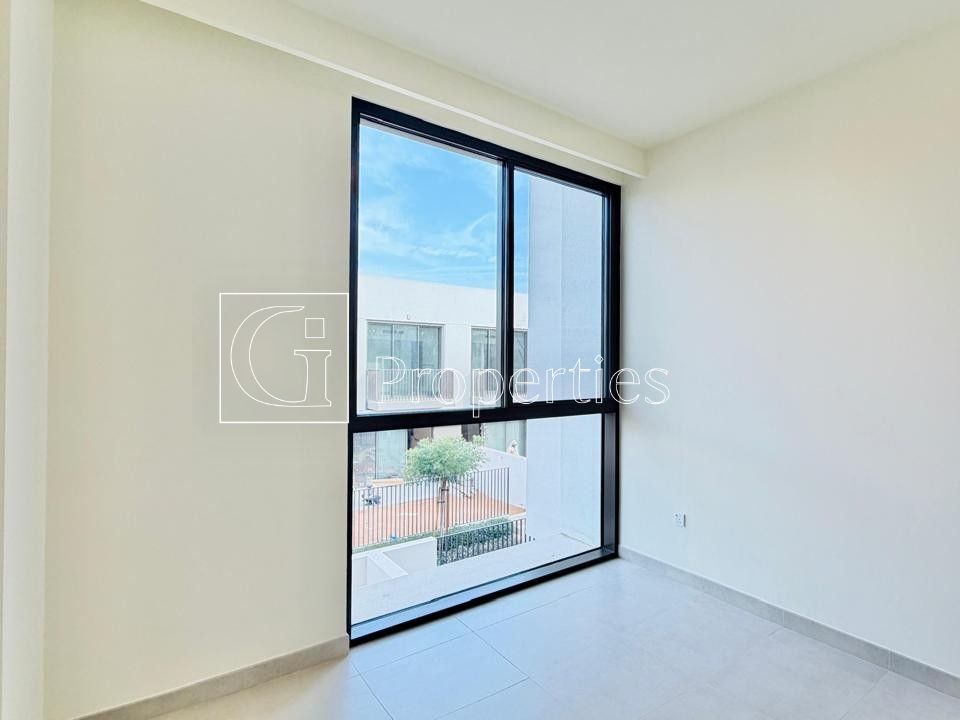 Ready to Move | Brand New | Prime Location - 15