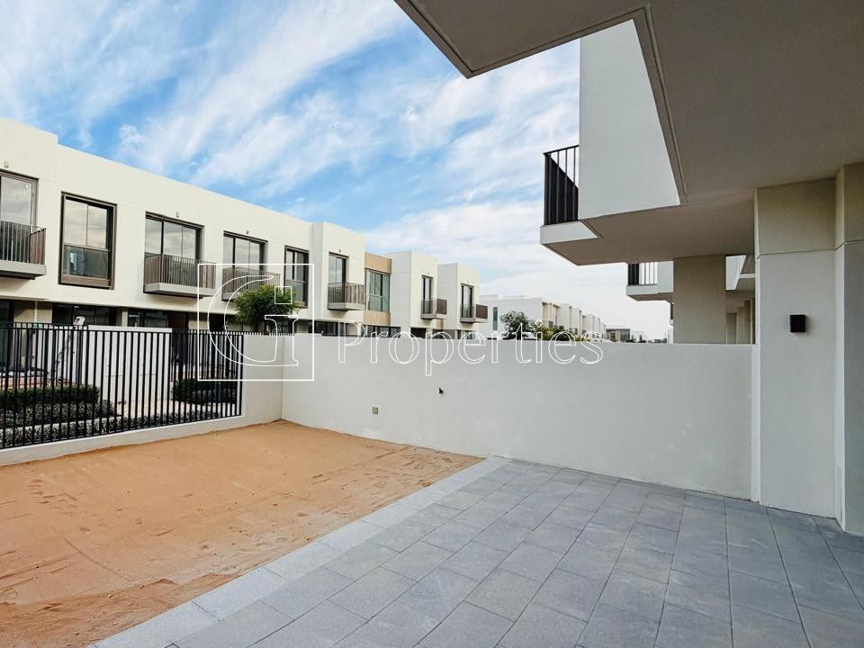 Ready to Move | Brand New | Prime Location - 19