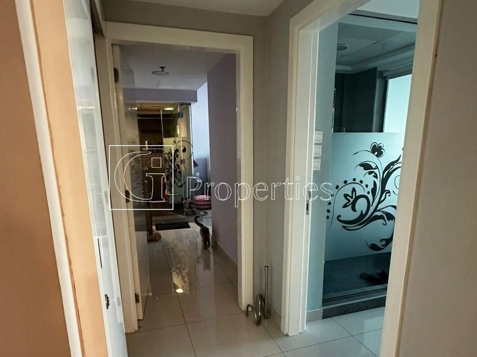 Upgraded | Fully Furnished | Canal View - 8