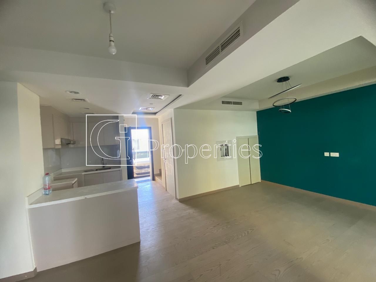 3BR+Roof Terrace | Back-to-Back | Vacant April - 4