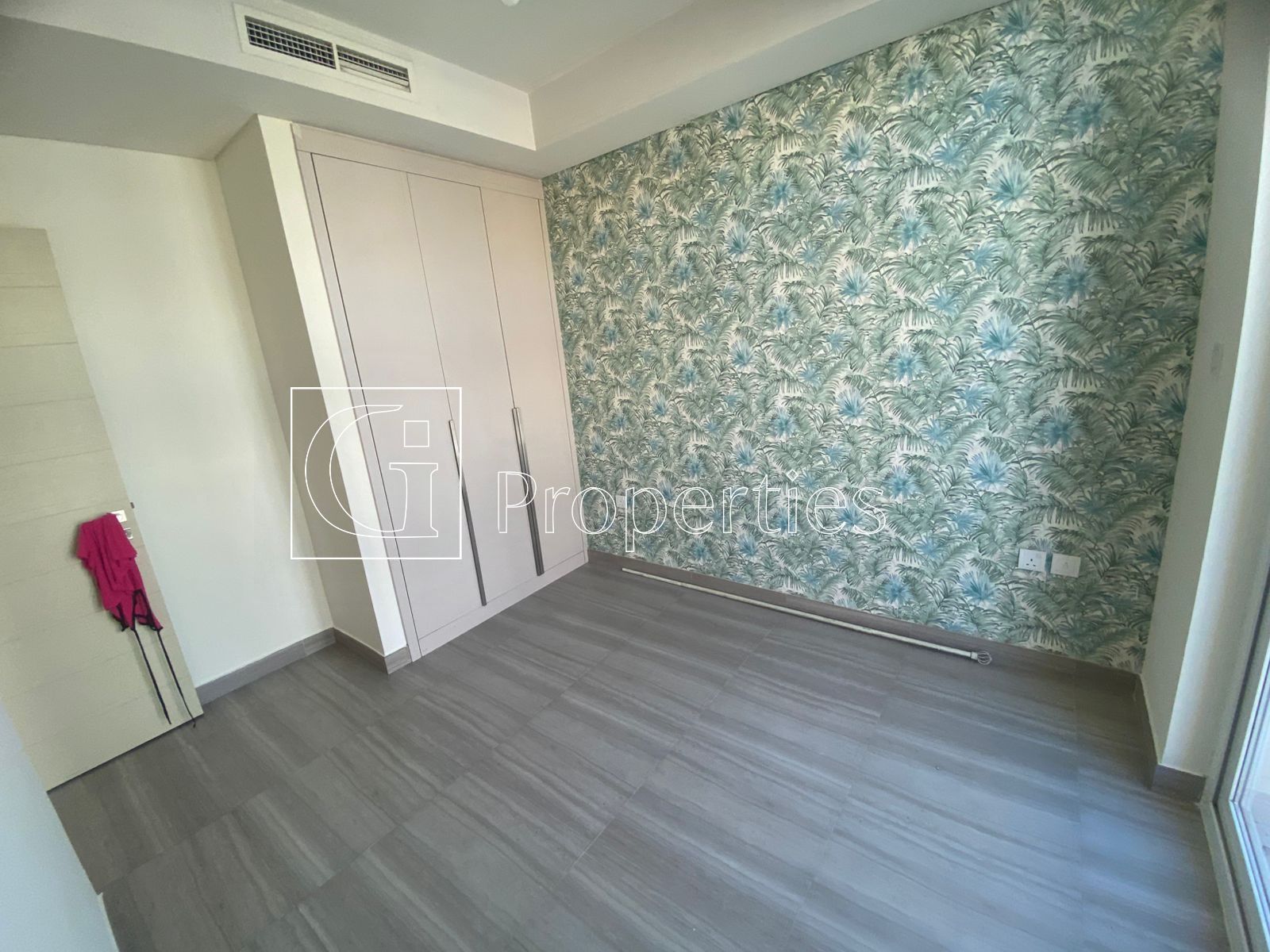 3BR+Roof Terrace | Back-to-Back | Vacant April - 6