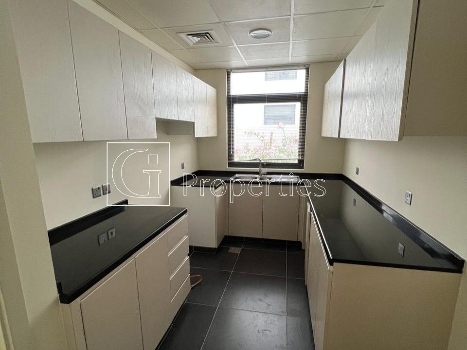 Single Row | Desert View | Spacious 3BR+M - 4