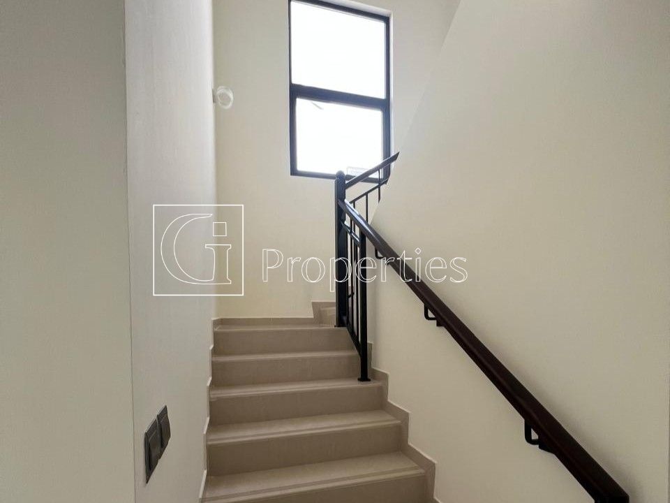 Single Row | Desert View | Spacious 3BR+M - 11