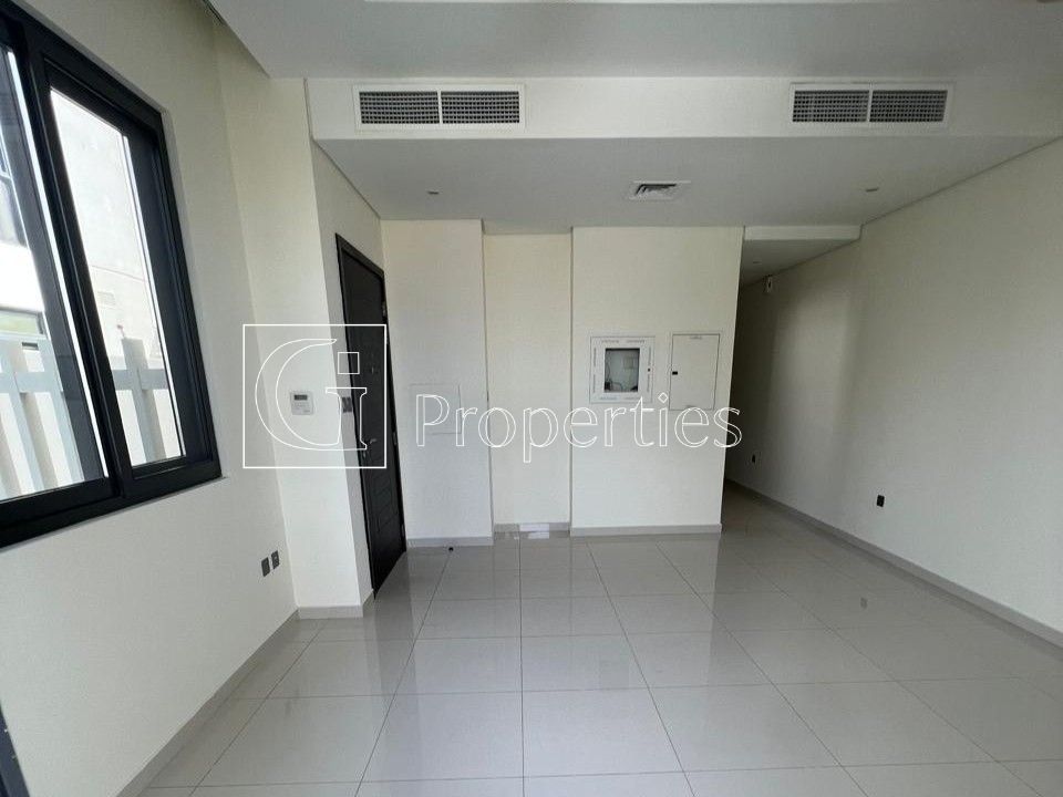 Single Row | Desert View | Spacious 3BR+M - 12