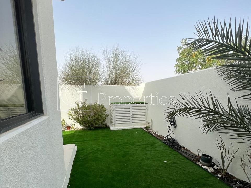 Single Row | Desert View | Spacious 3BR+M - 23