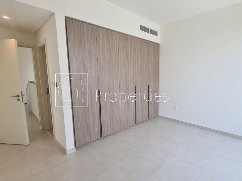 Unfurnished | Vacant | Ready to Move - 9