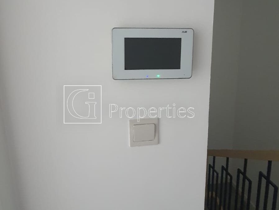 Luxury Duplex | Vacant | Huge Layout - 17