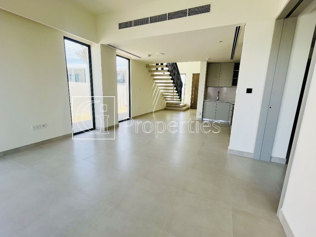 Brand New | Ready to Move In | Prime Location - 4