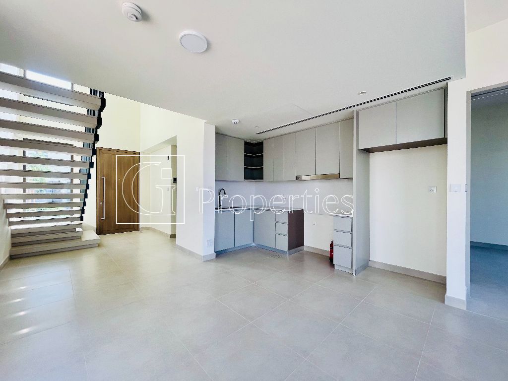 Brand New | Ready to Move In | Prime Location - 5