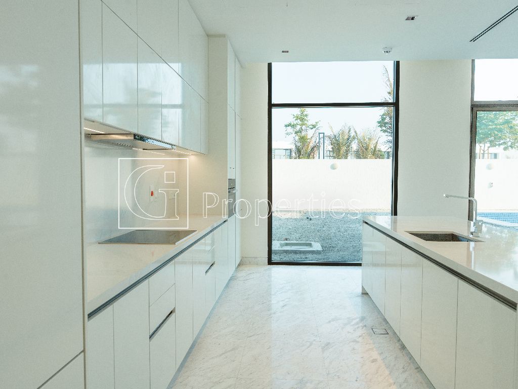 Big Layout | Spacious | Elegant Layout - 4