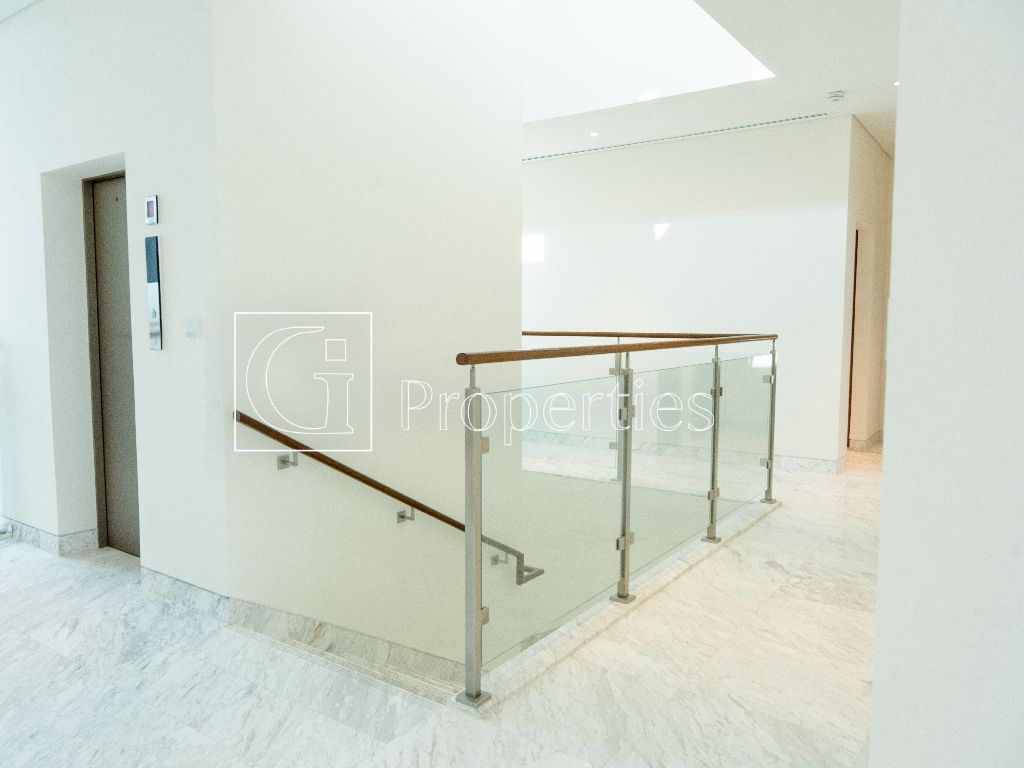 Big Layout | Spacious | Elegant Layout - 8