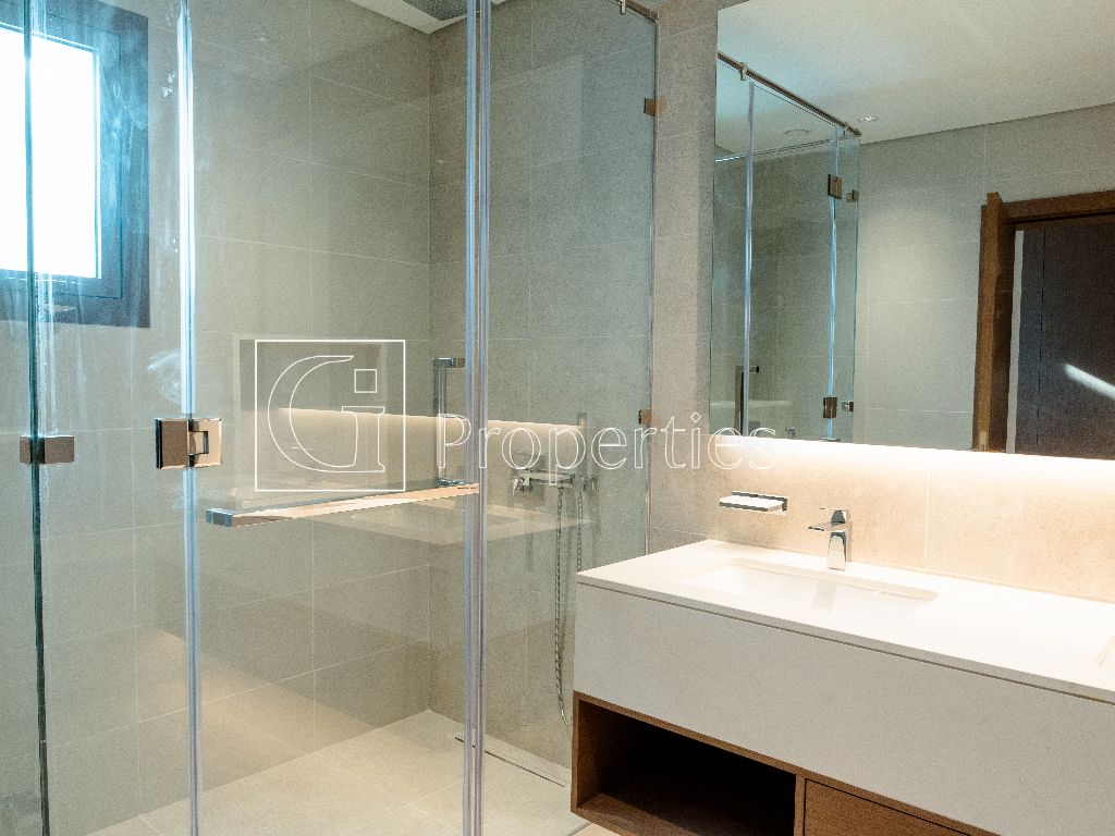 Big Layout | Spacious | Elegant Layout - 18