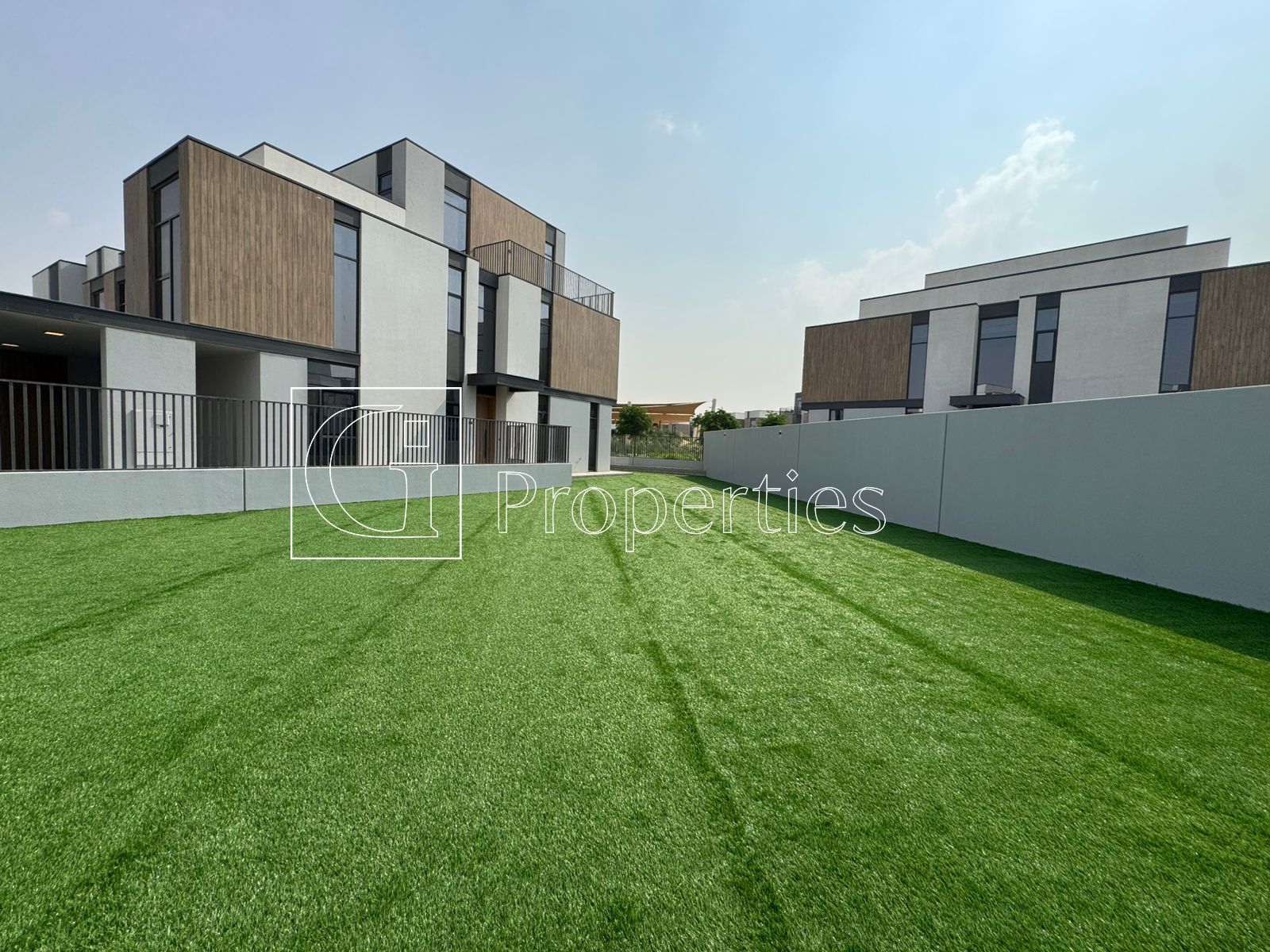 Family Living | Spacious Layout | Community View - 11