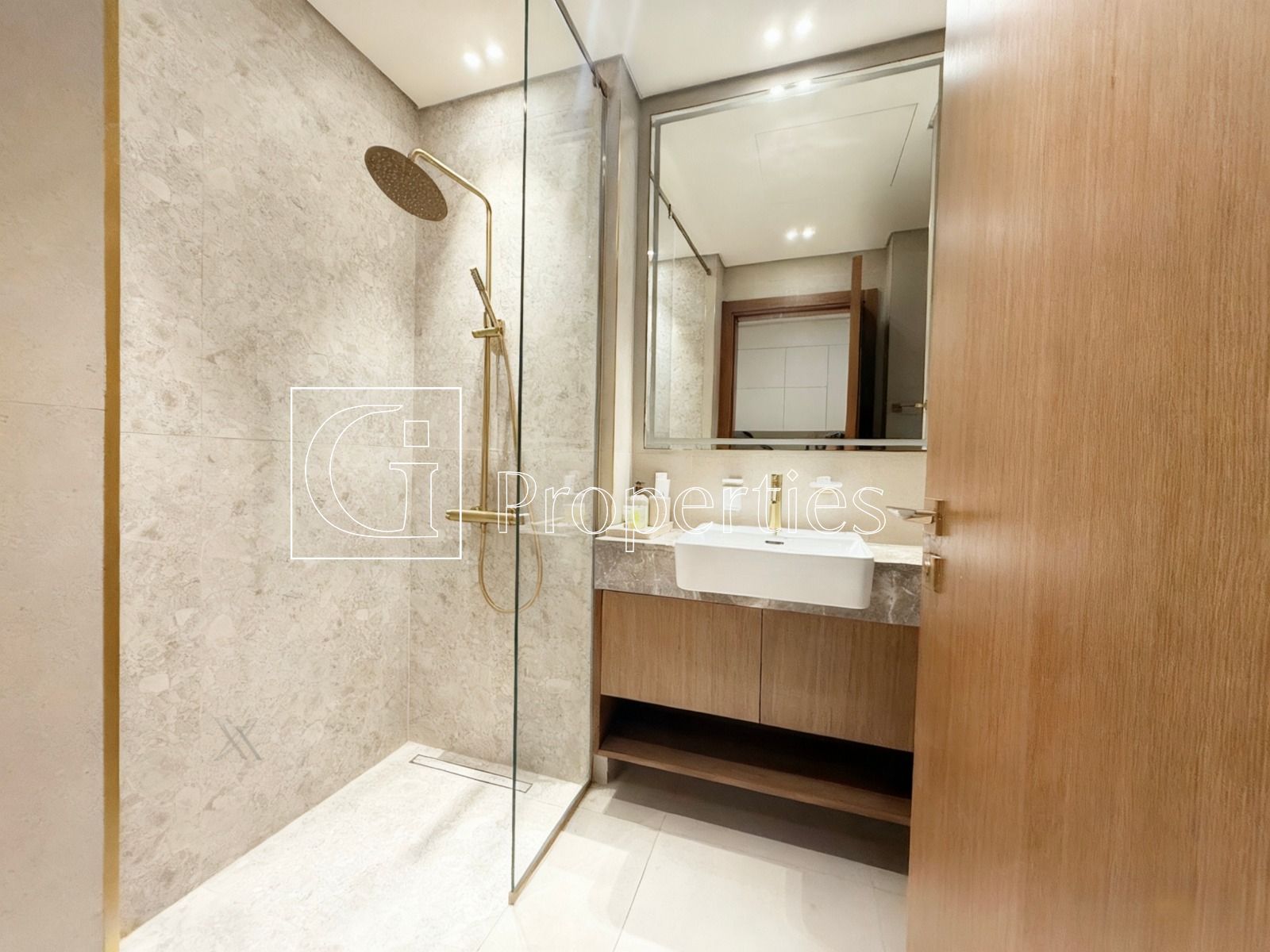 Canal View | Fully Furnished | Prime Location - 7