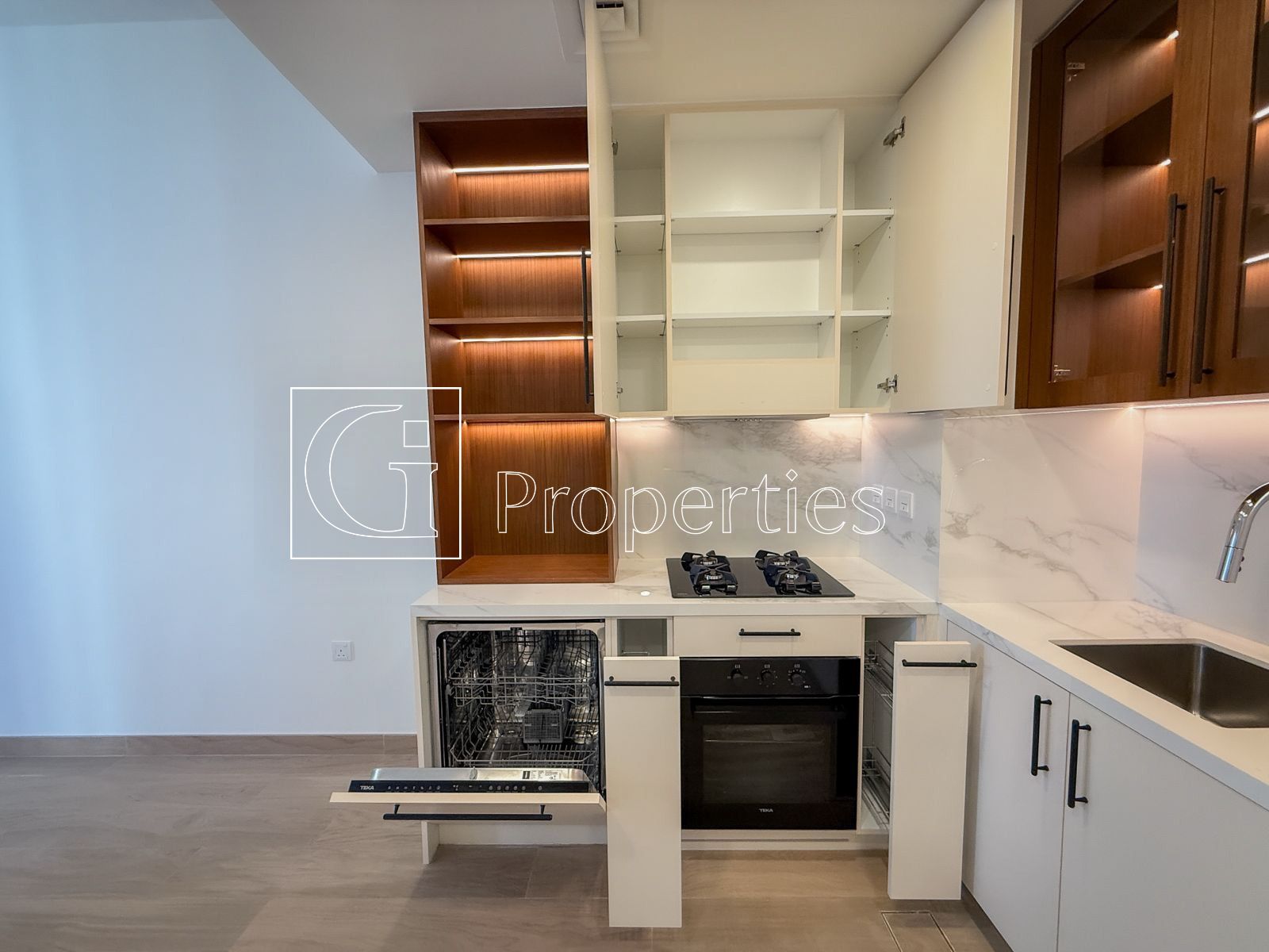 Vacant | Ready to Move | Low Floor - 4