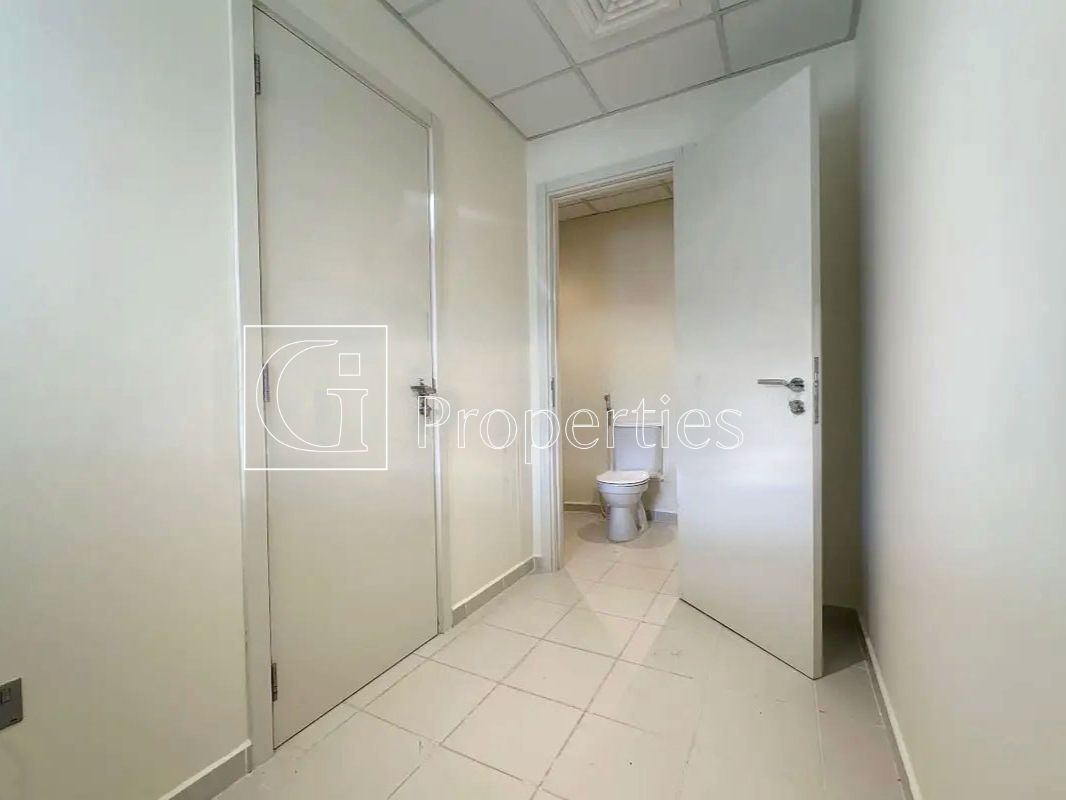 Single Row | Large Garden | Tenanted till June - 7