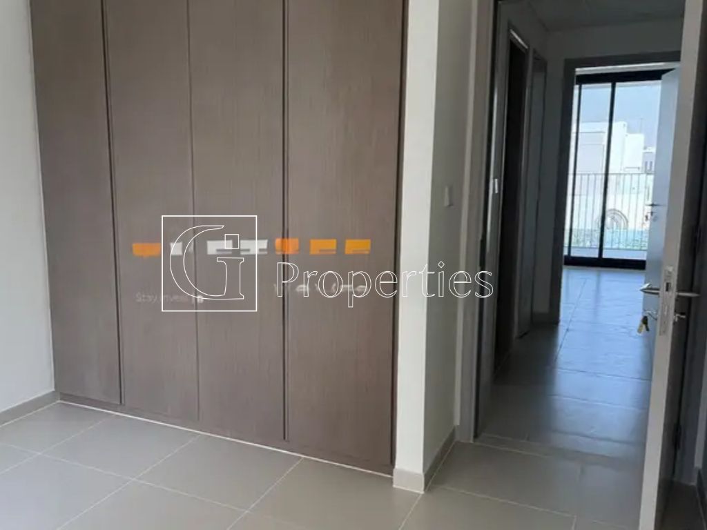 Single Row | Phase 2 | Vacant - 10