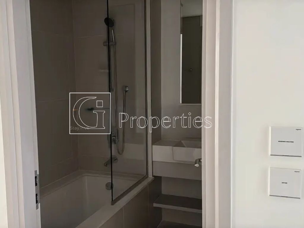 Single Row | Phase 2 | Vacant - 12