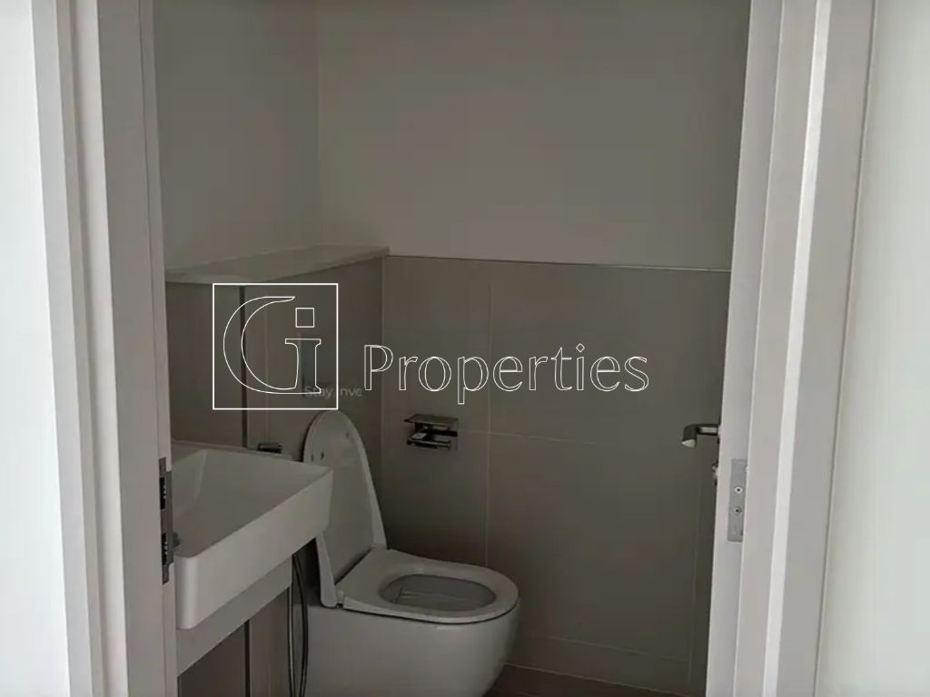 Single Row | Phase 2 | Vacant - 13