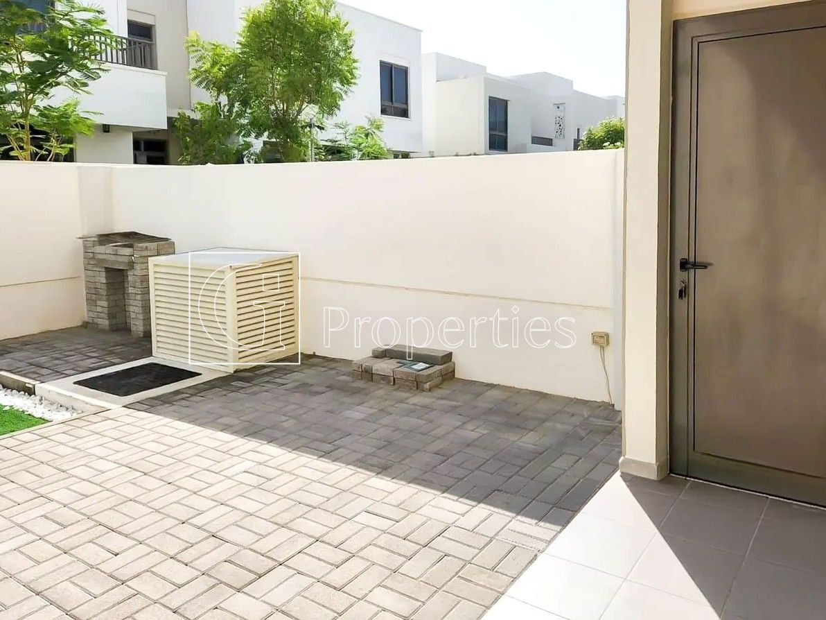 Corner Unit | Special Location | Family Home - 10