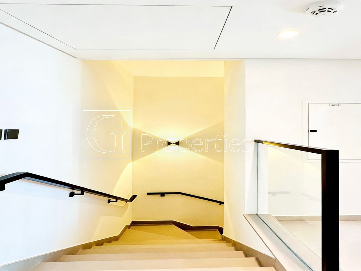 3BR+M | Vacant and Ready to Move | Unfurnished - 4