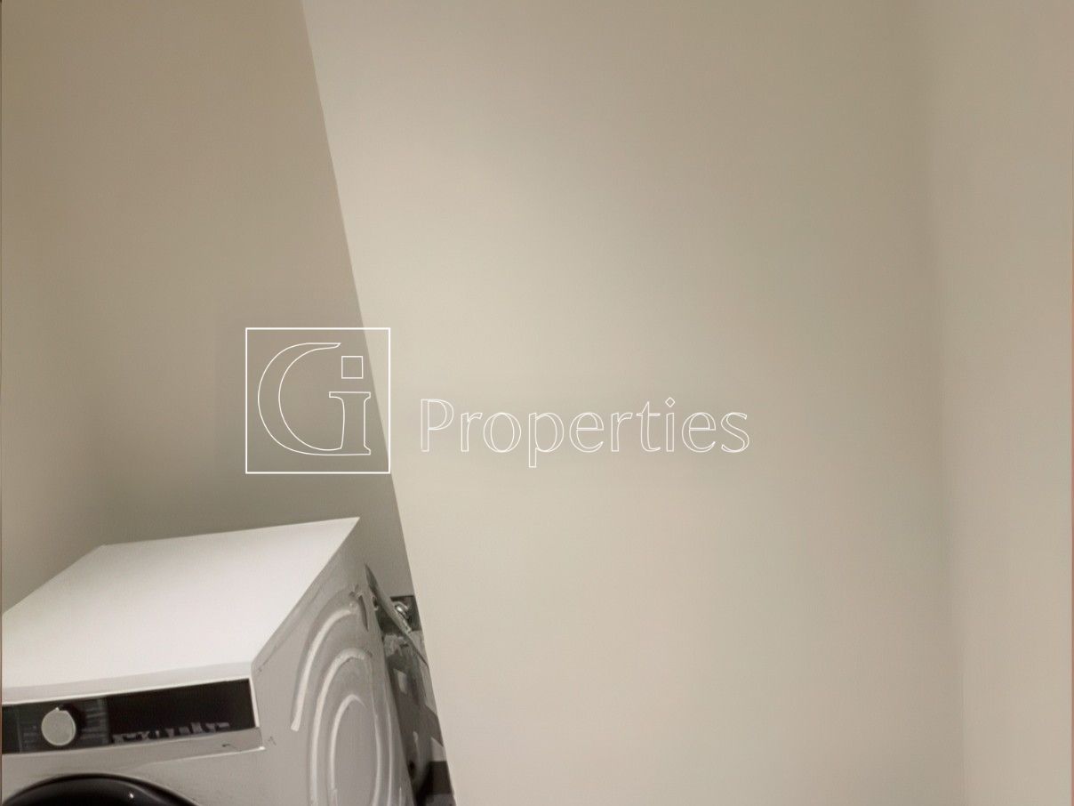 Exclusive 4BR | Large Layout | High-End Living - 13