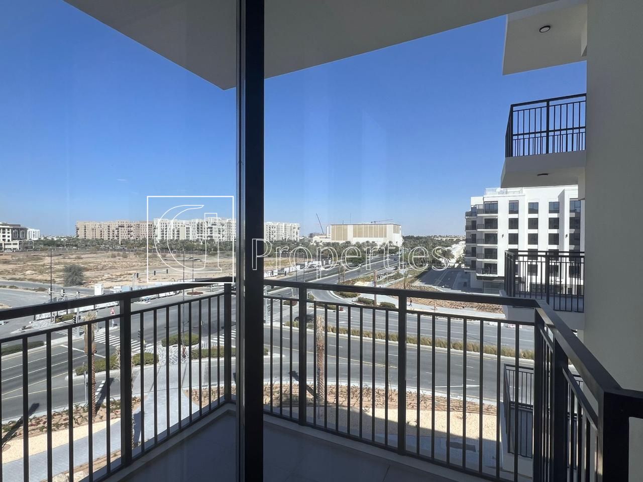 Community View | Corner Layout | Ready - 1