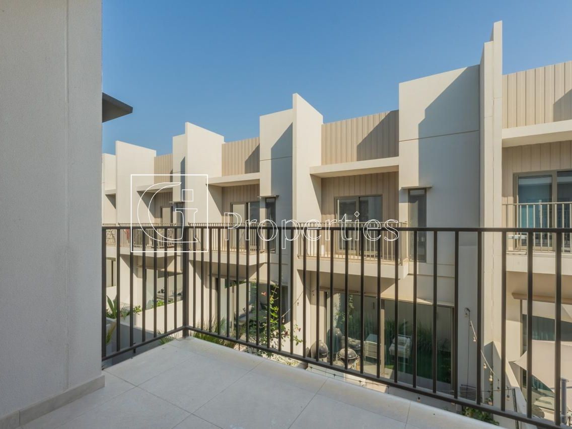 Unfurnished | Good Location | Vacant - 15