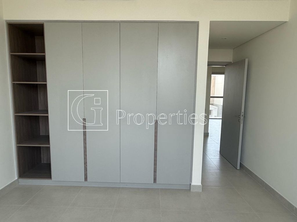 Middle Kitchen | Next to Pool | Spacious Layout - 13