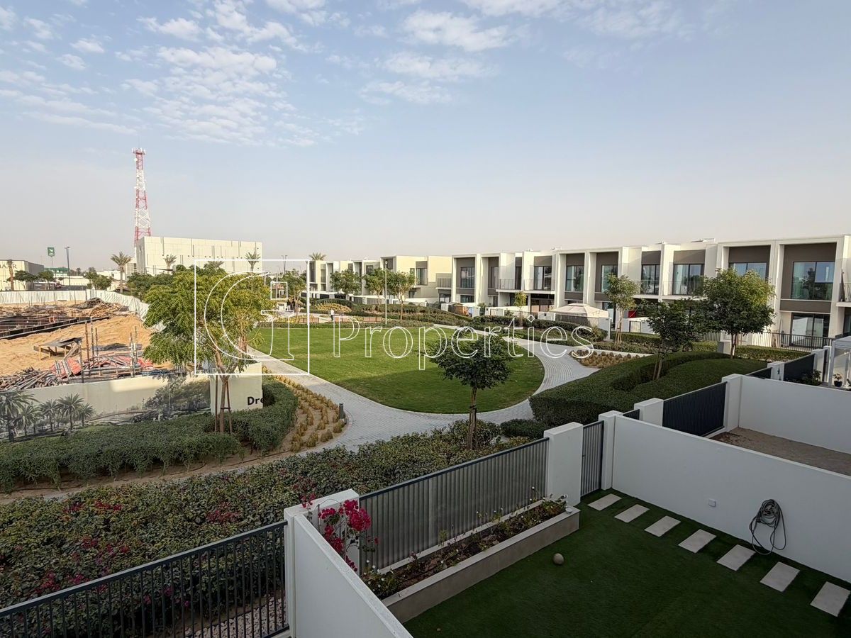 Luxury 4BR Villa | Spacious | Prime Community - 10