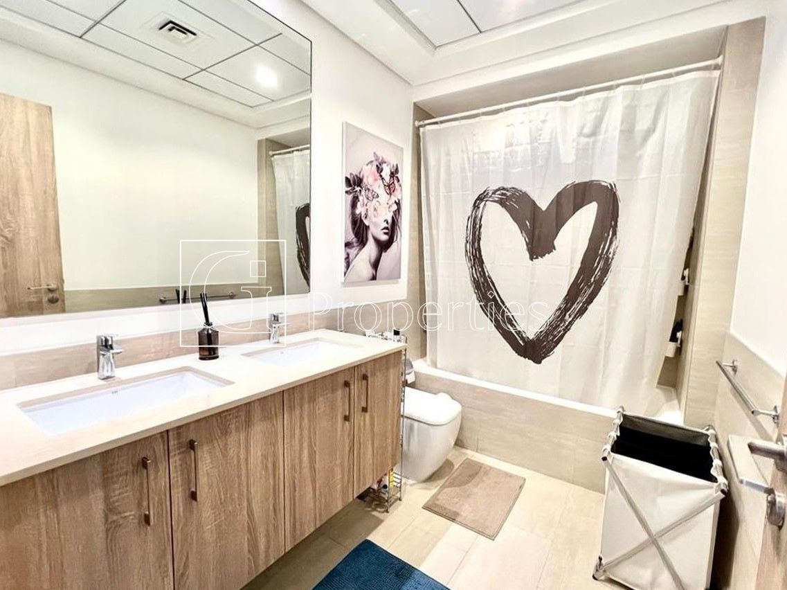 Pool View | Unfurnished | Spacious - 10