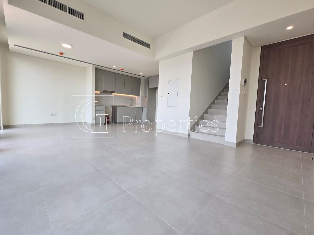 Ready to Move | Single Row | Corner Kitchen - 7