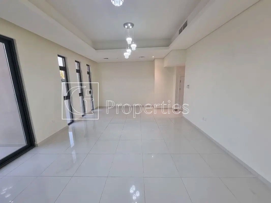 Spacious | Modern Living | Family-Friendly - 5