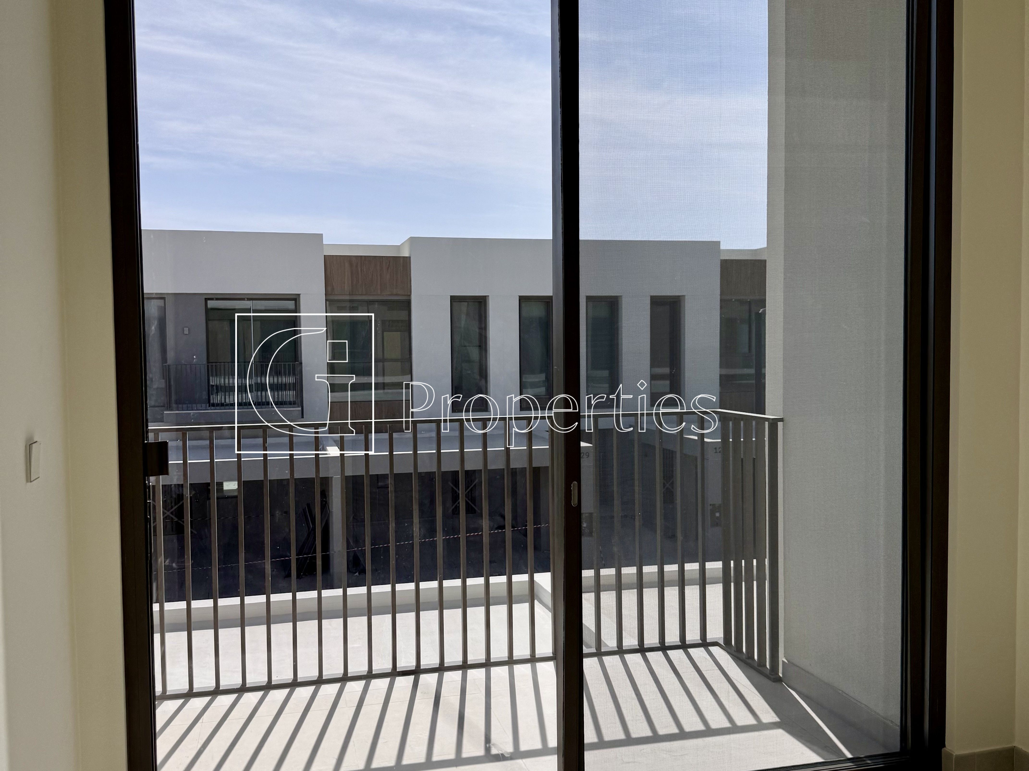 Premium Corner Unit | Brand New | Near to Entrance - 10