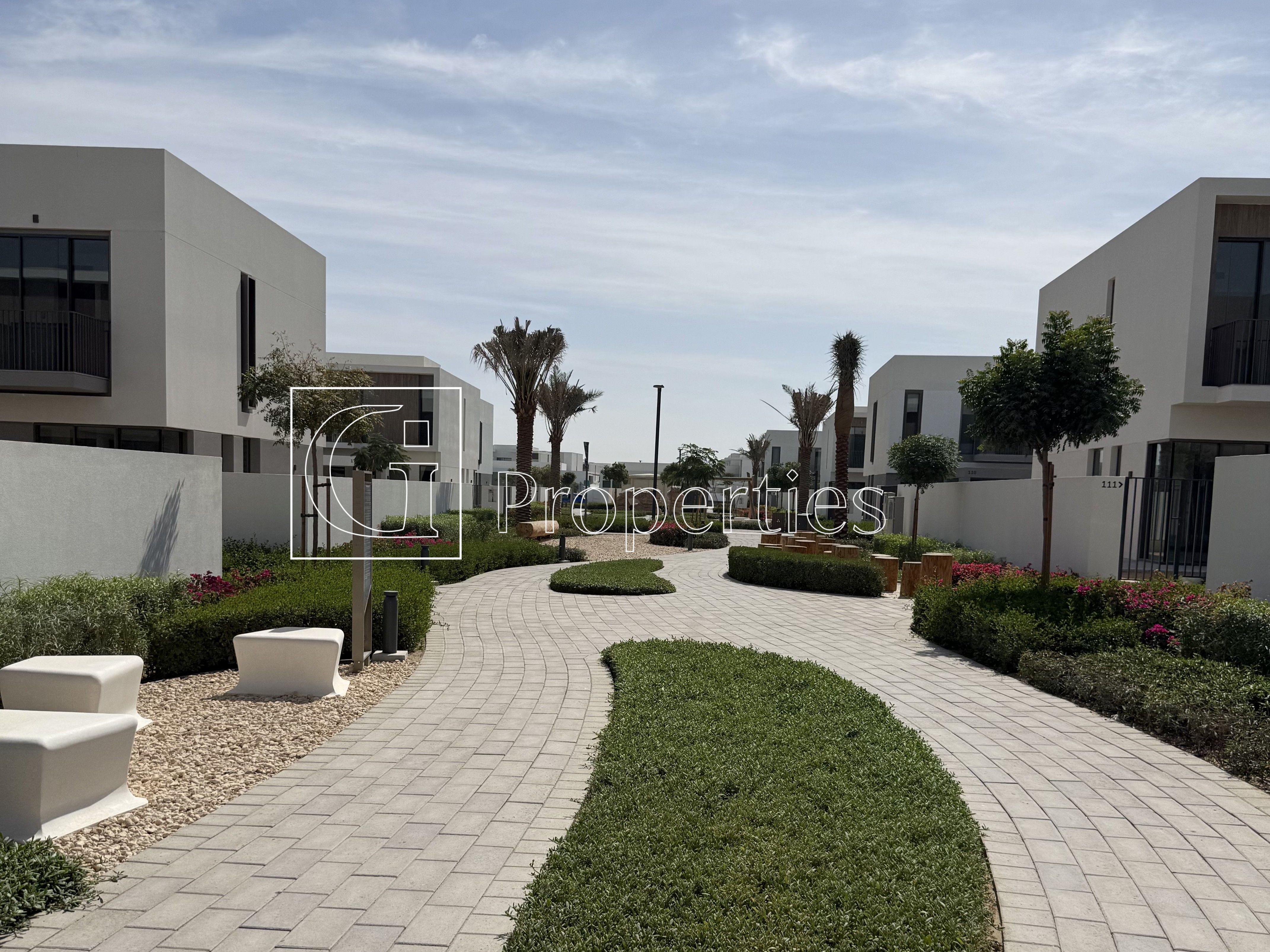 Premium Corner Unit | Brand New | Near to Entrance - 15