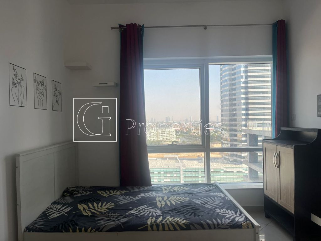 Ready to Move | Fully Furnished | Lake View - 4