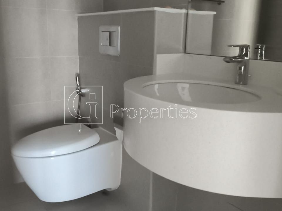 Exclusive | Good Location | On Mid Floor - 14