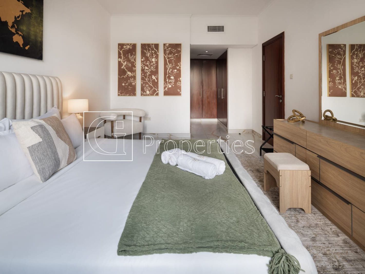 Fully Furnished | On Low Floor | Prime Location - 4