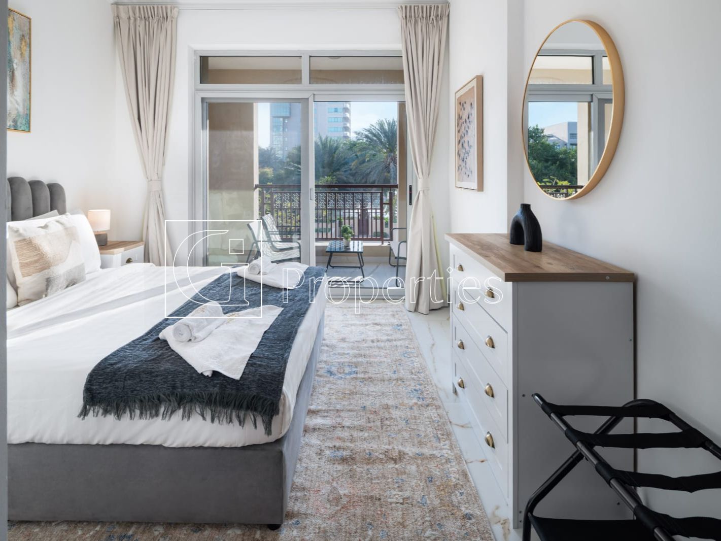 Fully Furnished | On Low Floor | Prime Location - 6