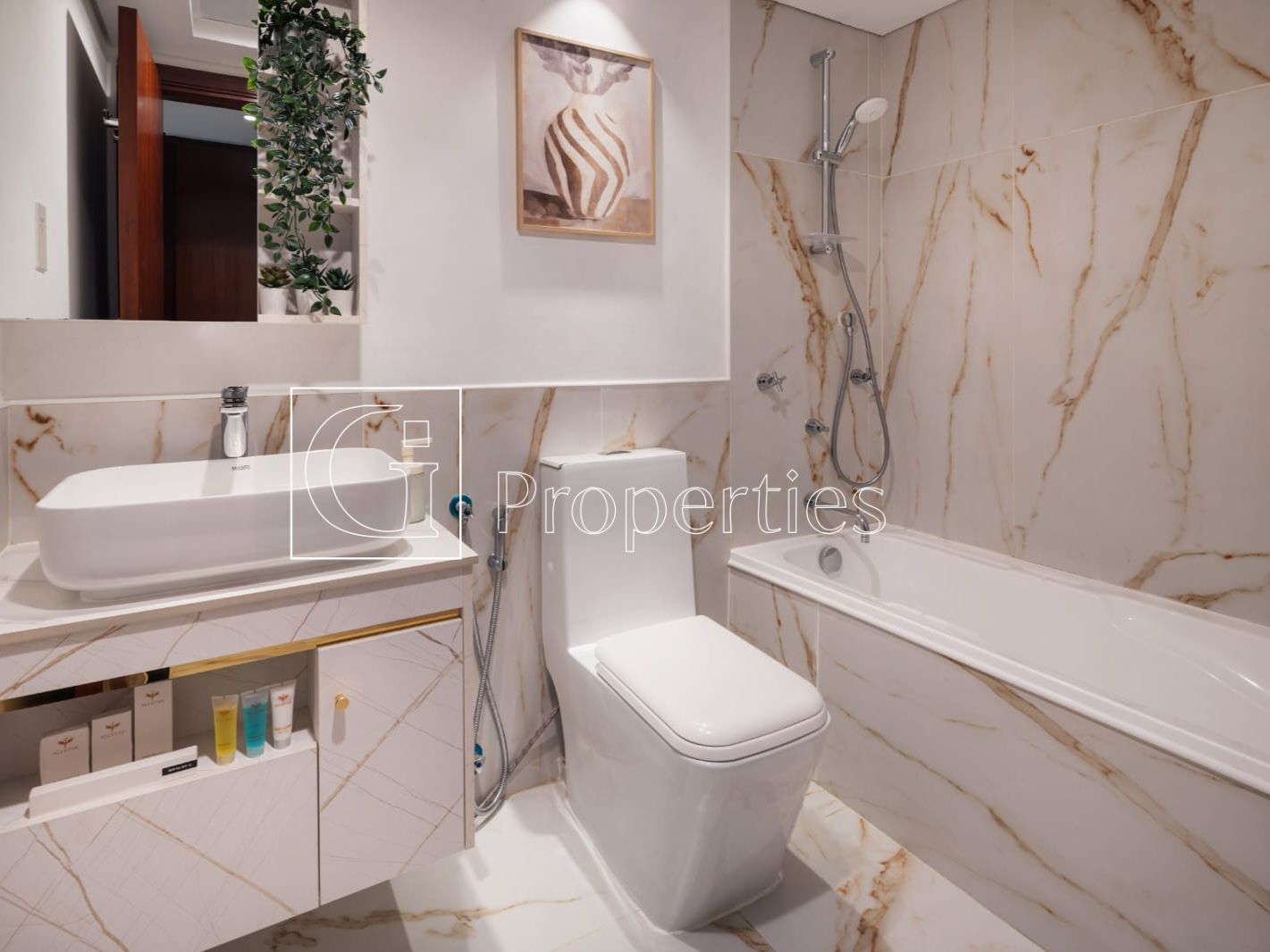 Fully Furnished | On Low Floor | Prime Location - 17