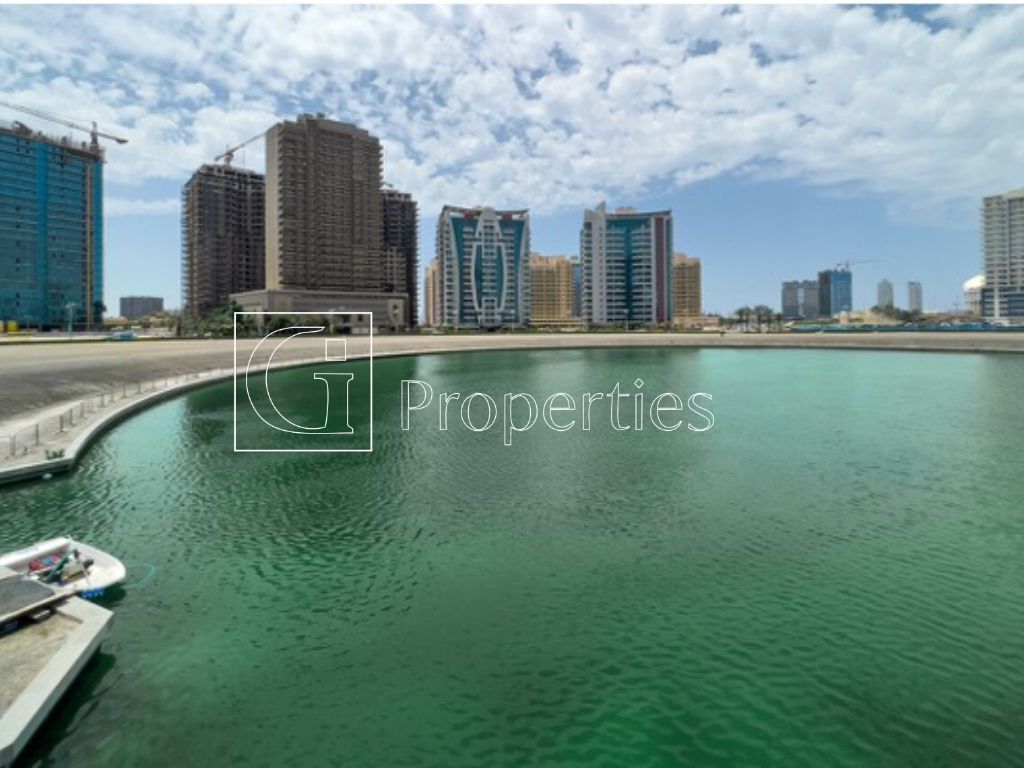 Golf and Lake View | High Floor | Fully Furnished - 10