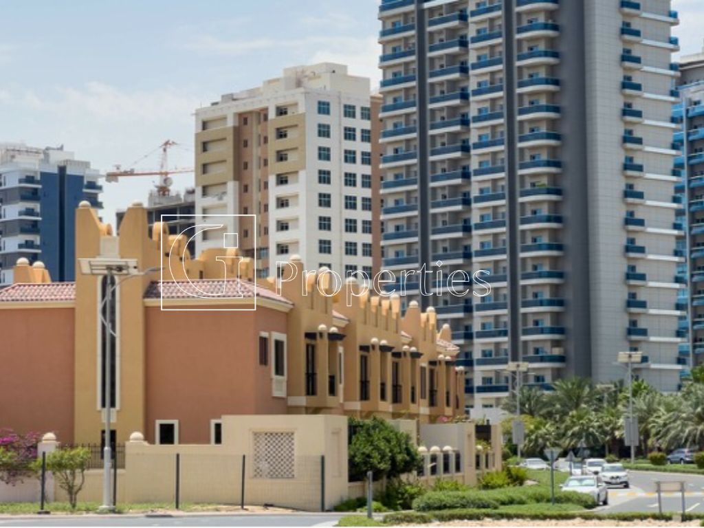 Golf and Lake View | High Floor | Fully Furnished - 11