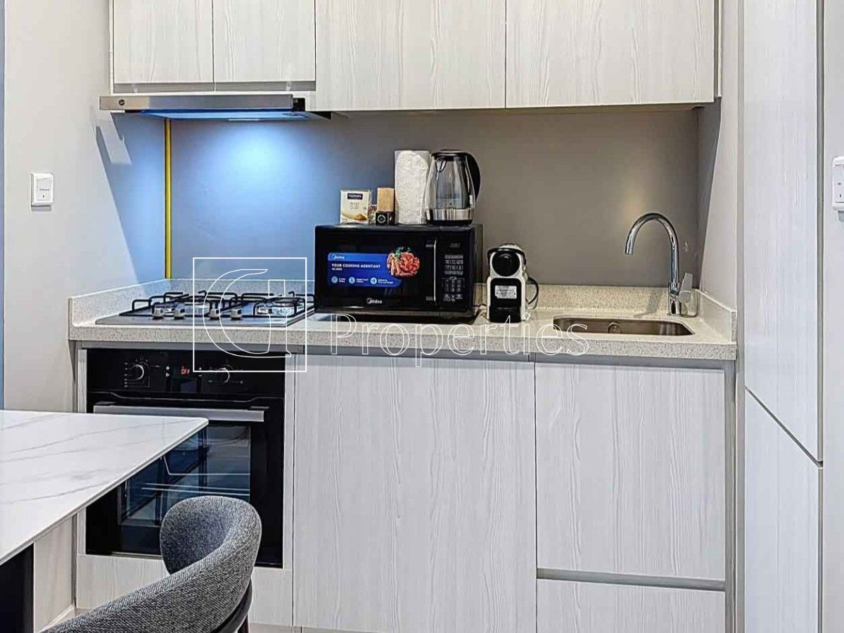 Fully Furnished | Prime Location | High ROI - 7