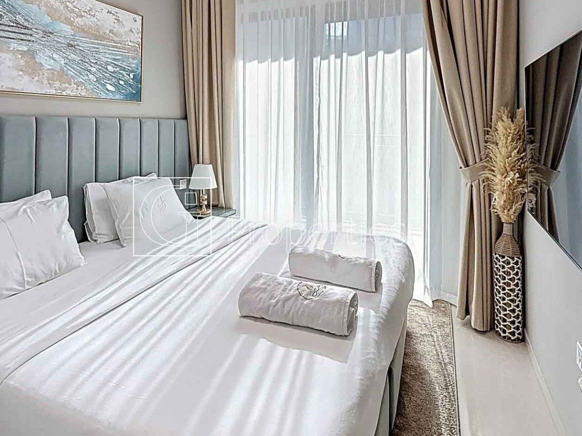 City Living | Elegant 1BR | Move-In Ready - 5