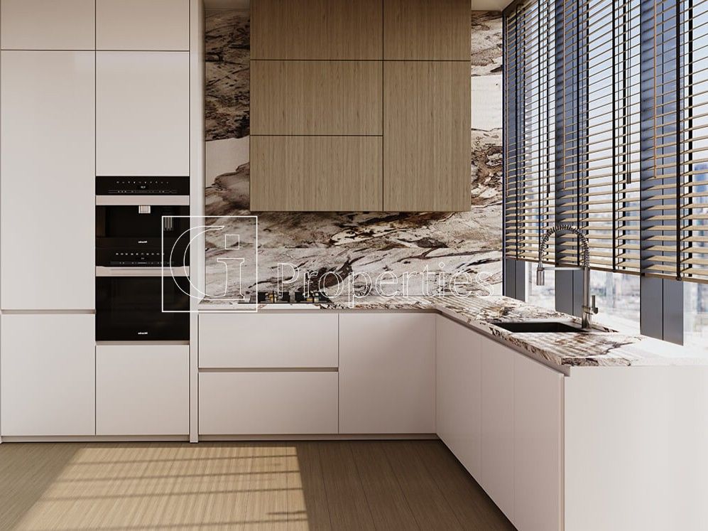 Modern Studio | Prime Location | Urgent Sale - 4